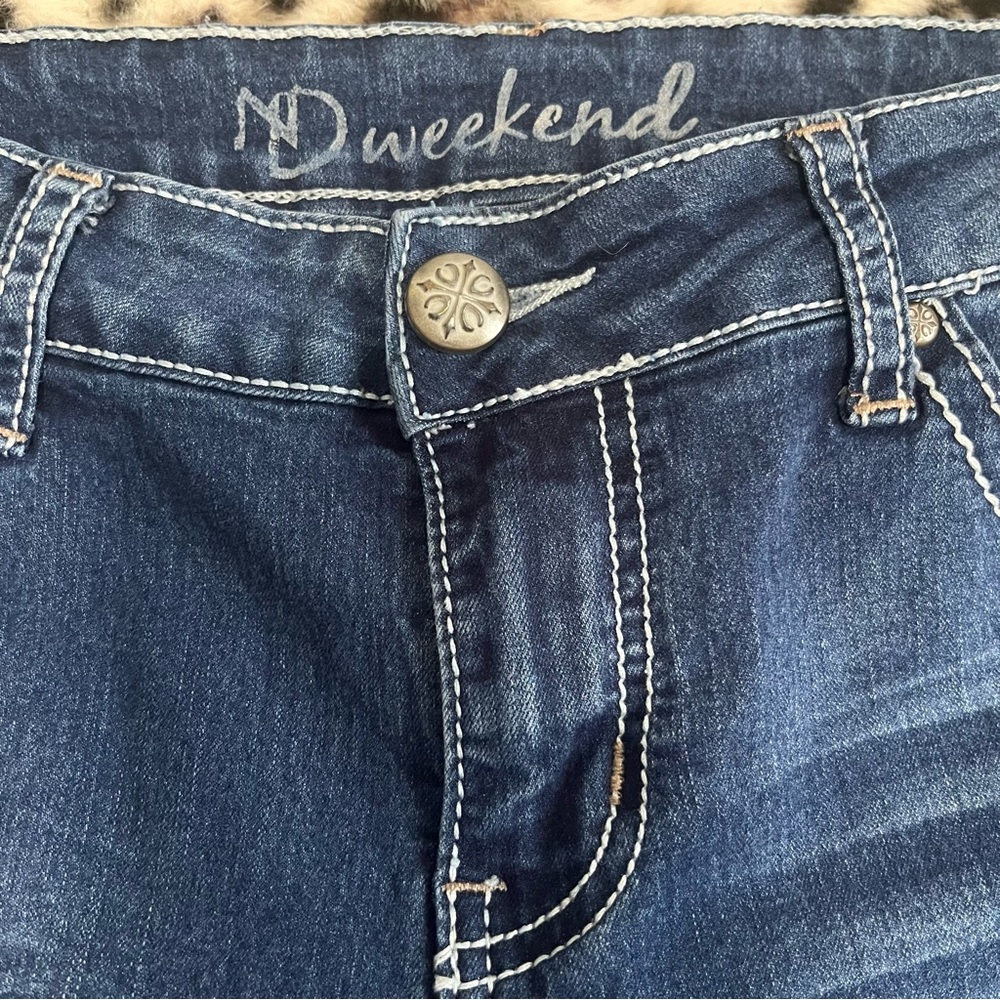 ND Weekend size 8 women’s capris jeans w/decorative back pockets - Picture 4 of 10